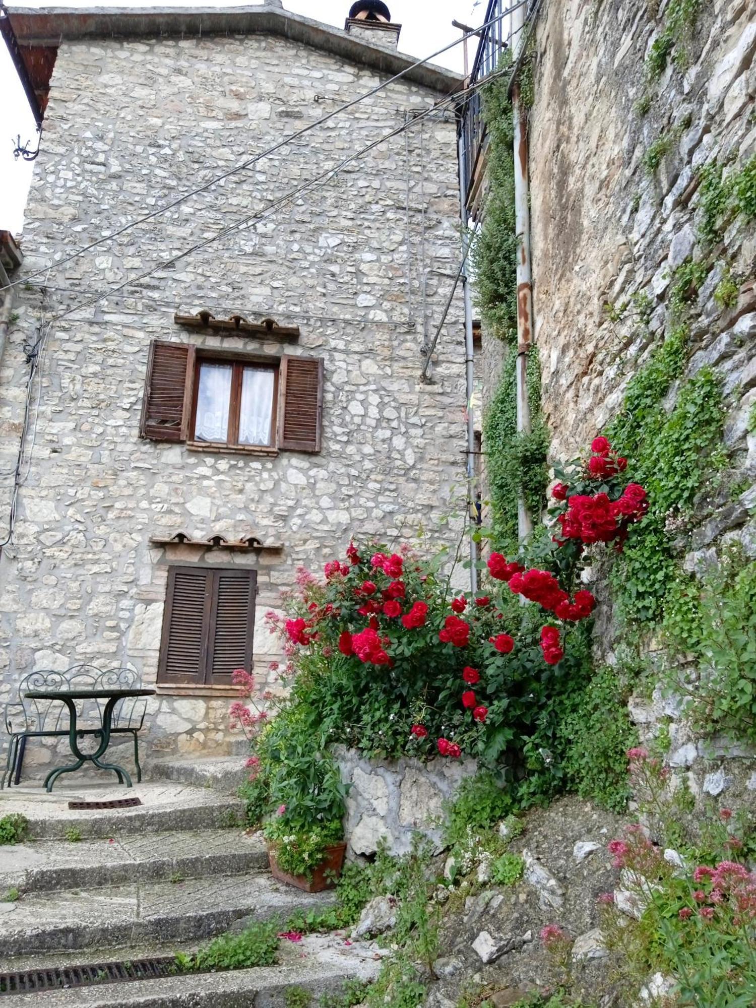 Casa Belvedere A Valle San Martino Di Spoleto Exterior foto